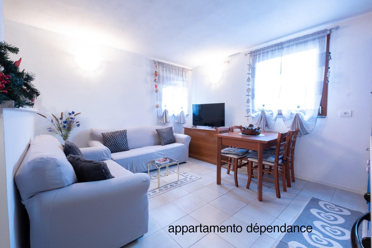Casa Tipica Valdostana Apartment Aosta Exterior photo